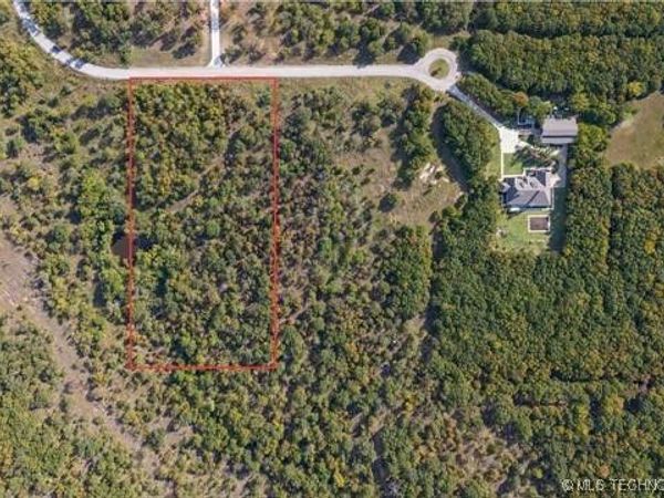 11447 Mary Knox Drive , Okmulgee, OK 74447