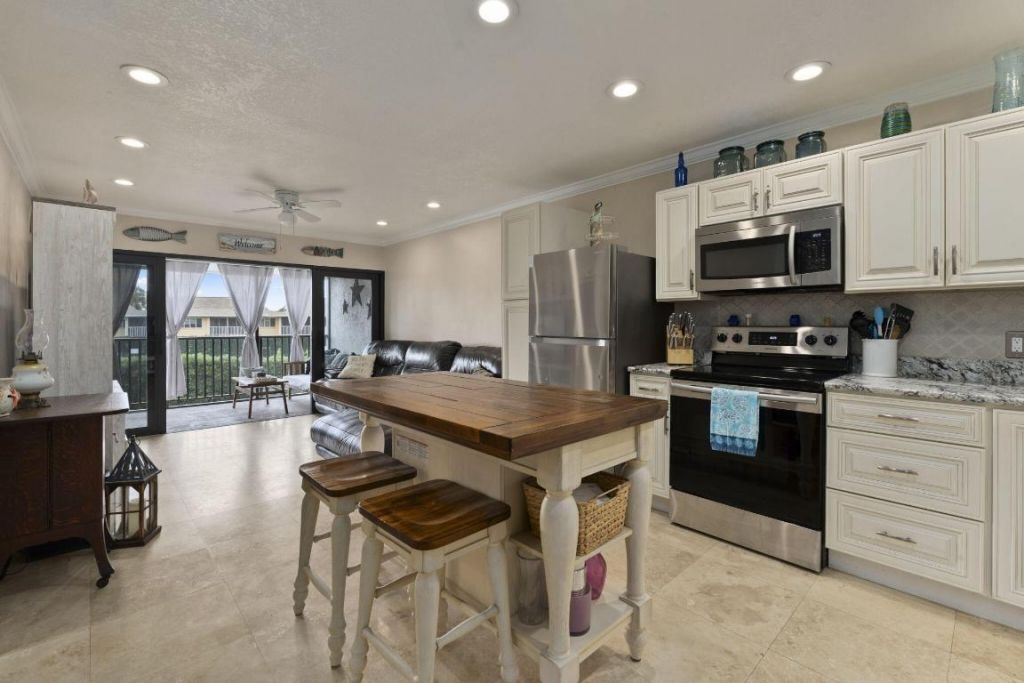 2400 S Ocean Drive, Unit V-122, Hutchinson Island, FL 34949 Photo
