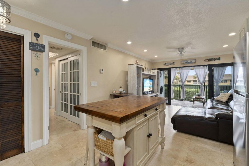 2400 S Ocean Drive, Unit V-122, Hutchinson Island, FL 34949 Photo