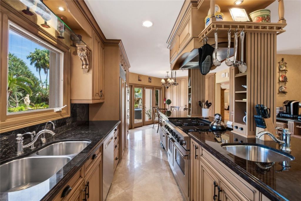 1600 S Ocean Drive, Fort Lauderdale, FL 33316 Photo