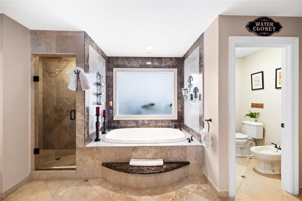 1600 S Ocean Drive, Fort Lauderdale, FL 33316 Photo