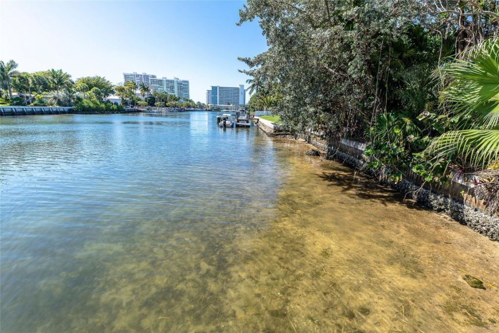1600 S Ocean Drive, Fort Lauderdale, FL 33316 Photo