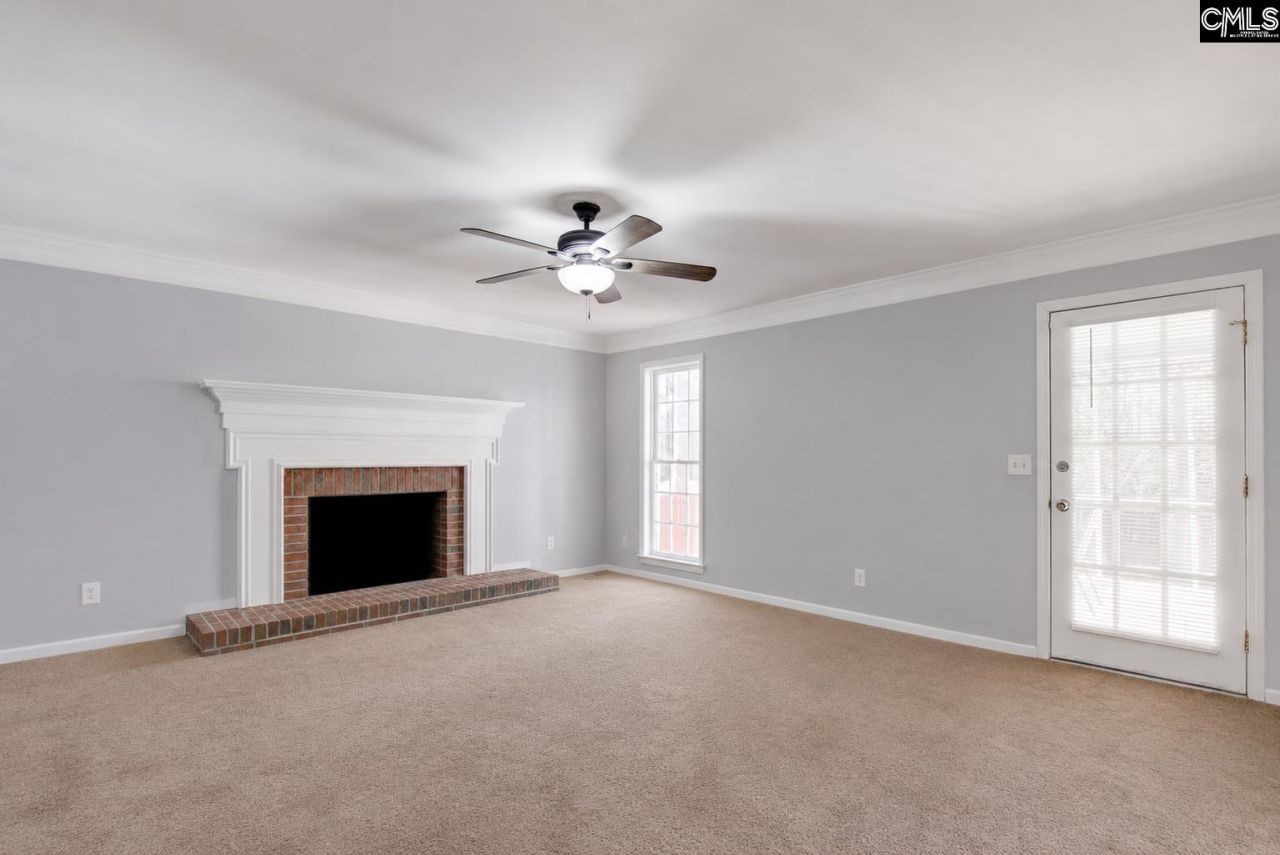 605 Timberleaf Court Photo 10