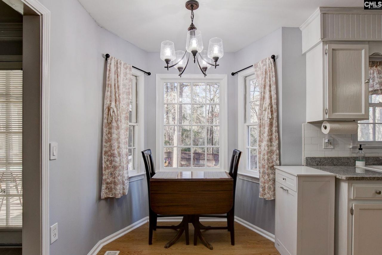 605 Timberleaf Court  Photo 11