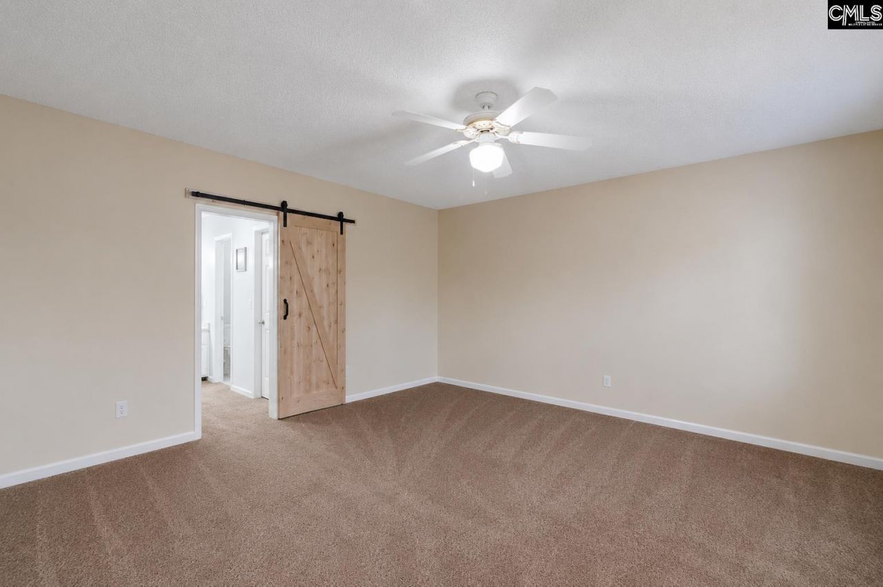 605 Timberleaf Court Photo 17