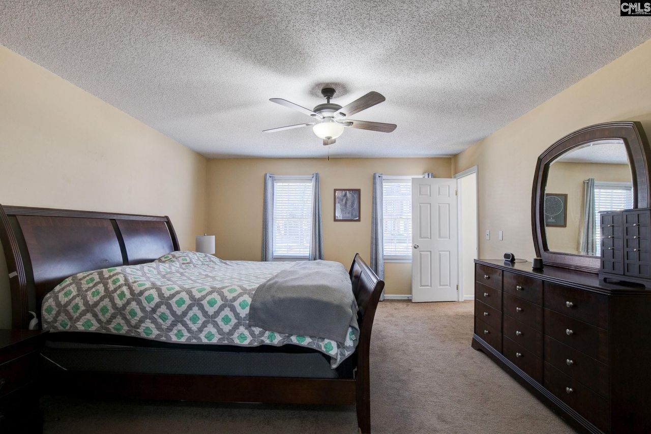 605 Timberleaf Court Photo 28