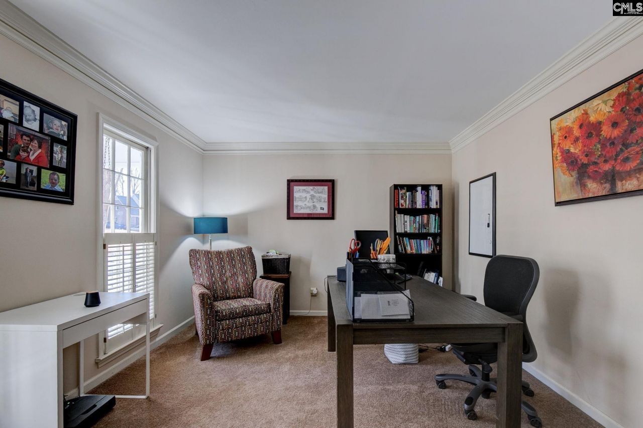 605 Timberleaf Court  Photo 6