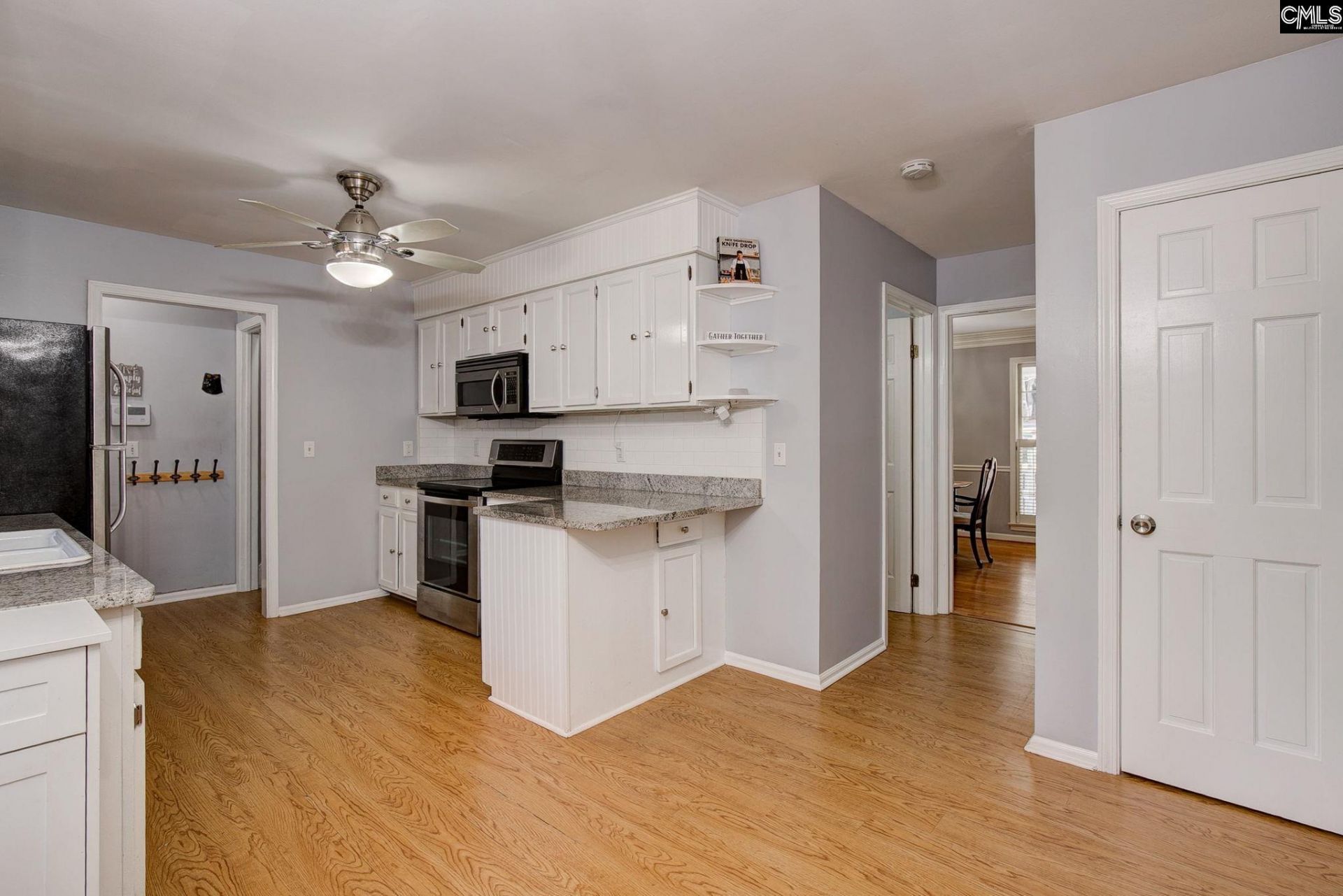 605 Timberleaf Court Photo 6