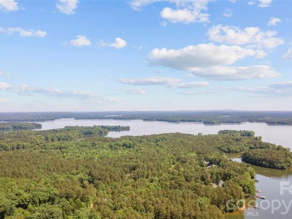 1026 Emerald Bay Drive, Salisbury, NC 28146
