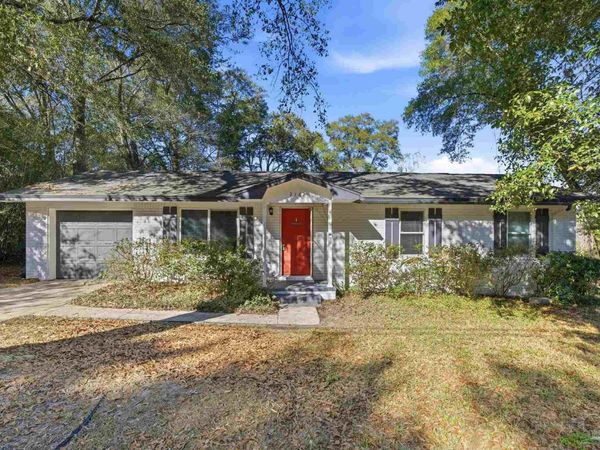 2162 Old Chemstrand Rd, Cantonment, FL 32533