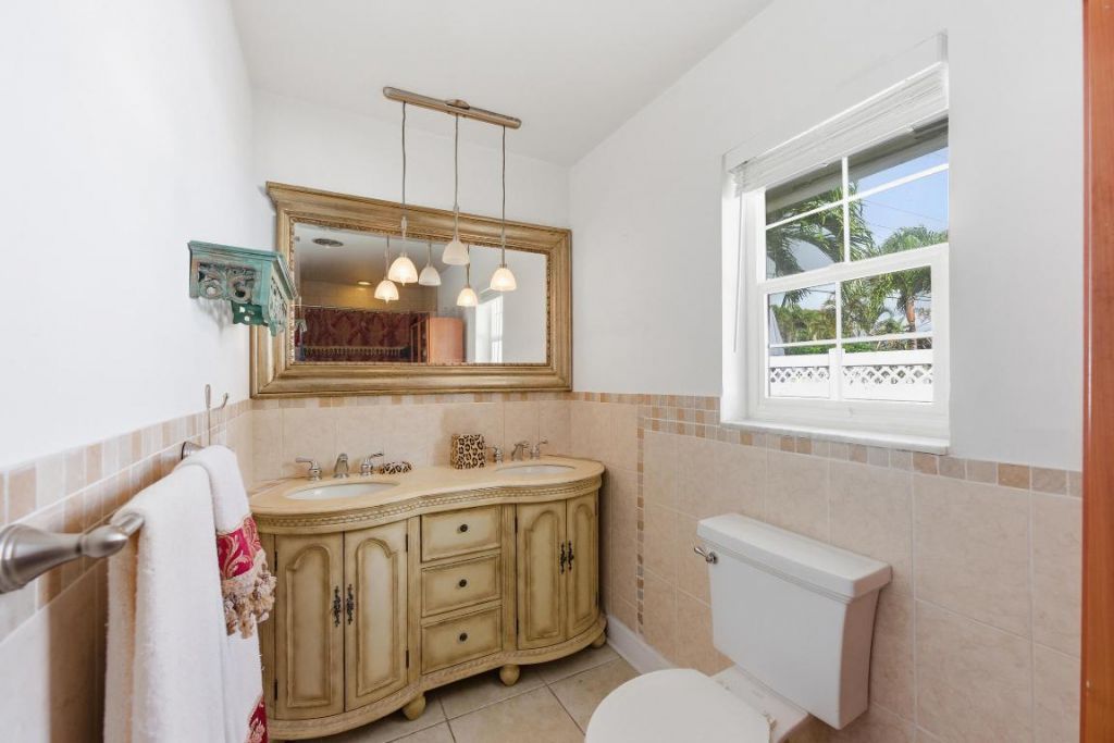 4421 NE 23rd Avenue, Lighthouse Point, FL 33064 Photo