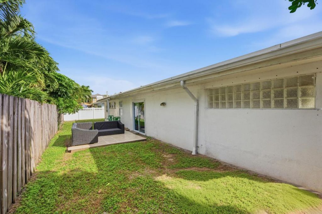 4421 NE 23rd Avenue, Lighthouse Point, FL 33064 Photo