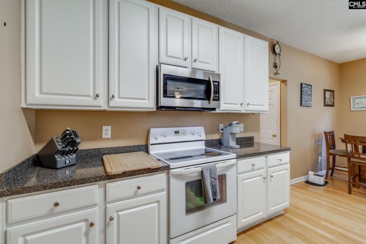 206 Water Hickory Way Photo 12