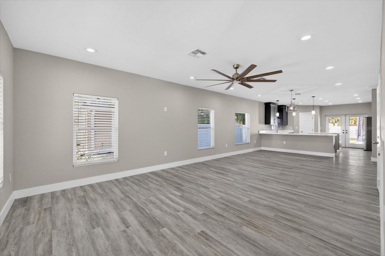 1819 13th Avenue S, Saint Petersburg, FL 33712 Photo