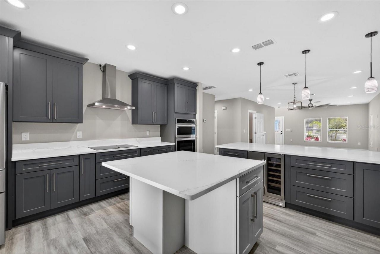 1819 13th Avenue S, Saint Petersburg, FL 33712 Photo