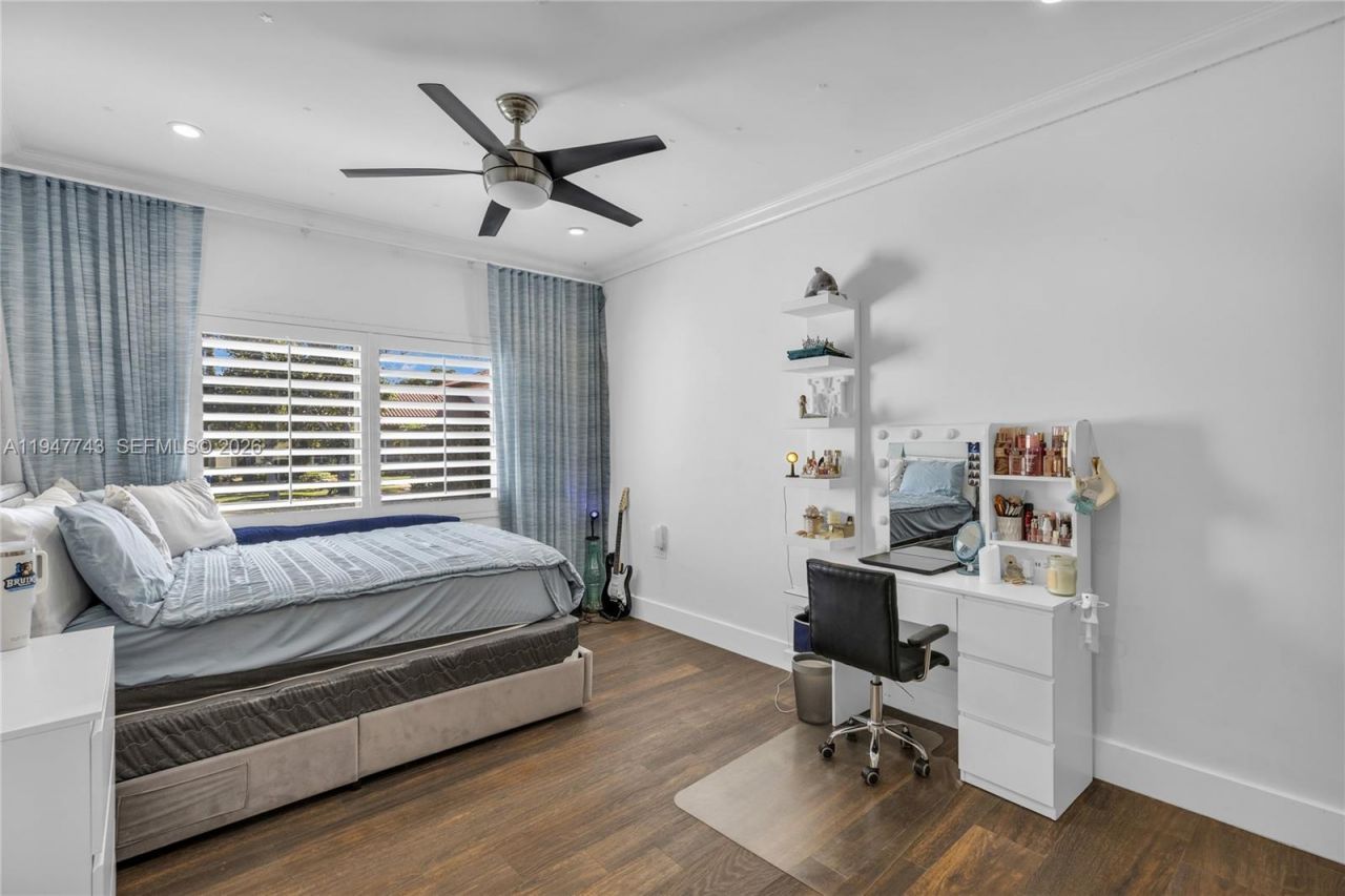 15560 NW 83rd Pl, Miami Lakes, FL 33016 Photo