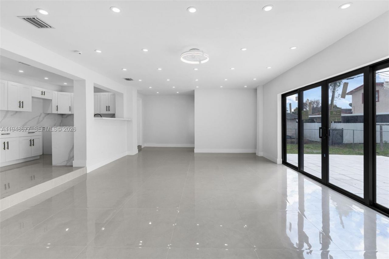 13930 Van Buren St, Miami, FL 33176 Photo