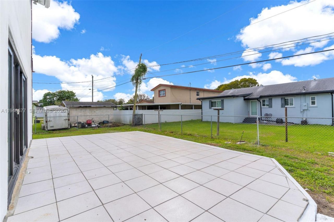 13930 Van Buren St, Miami, FL 33176 Photo