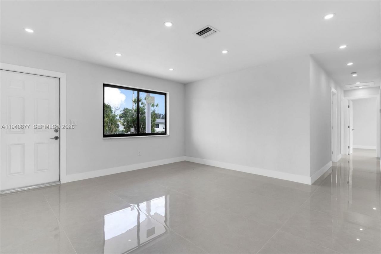 13930 Van Buren St, Miami, FL 33176 Photo