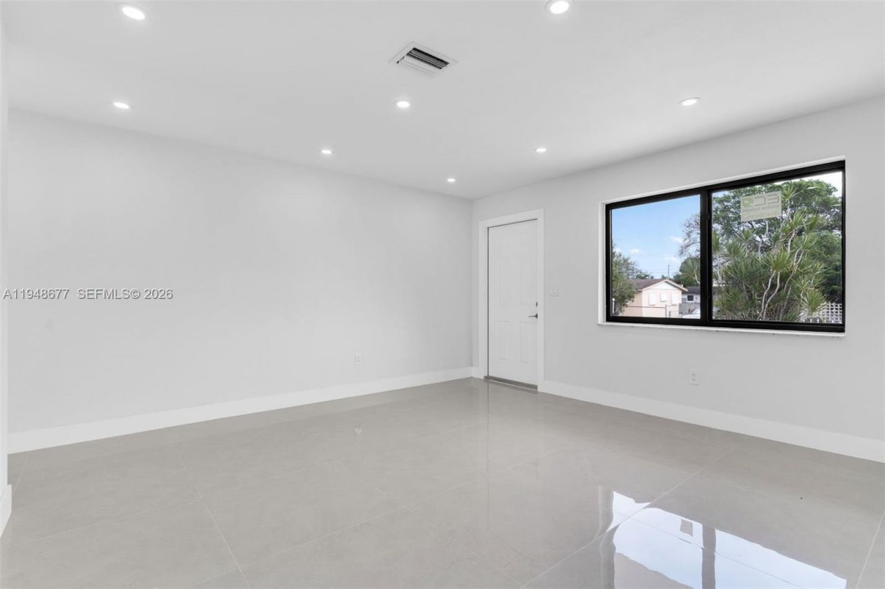 13930 Van Buren St, Miami, FL 33176 Photo