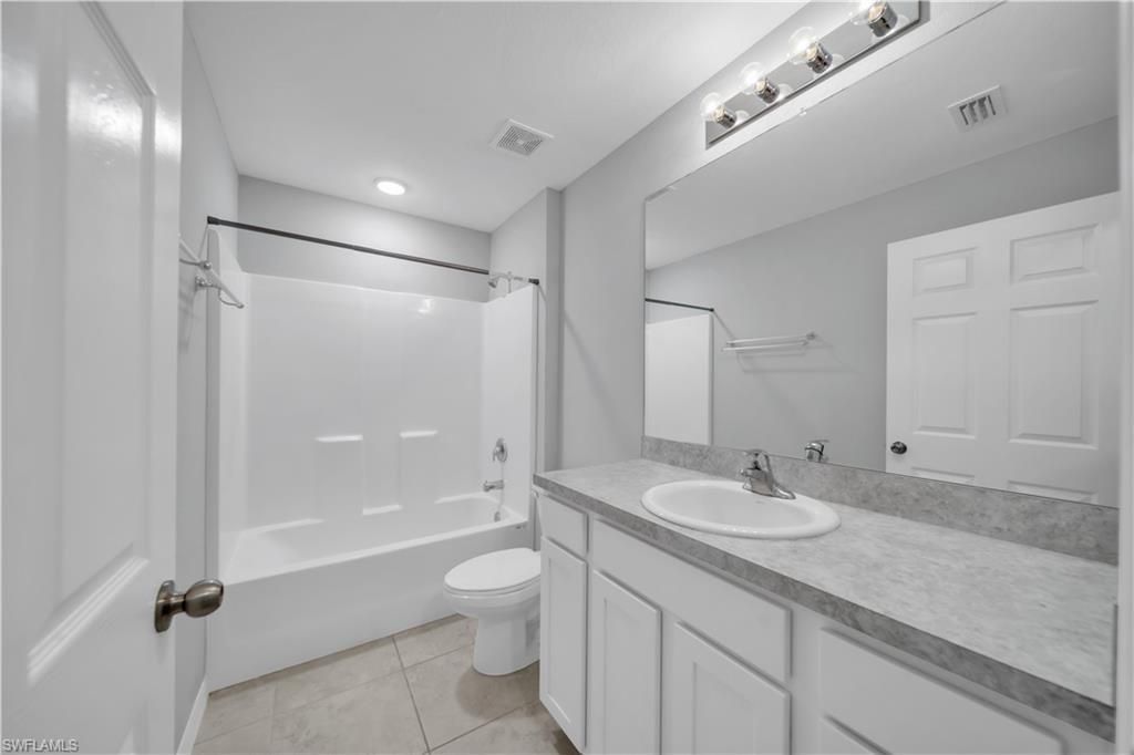 2617 53rd St W, Lehigh Acres, FL 33971 Photo