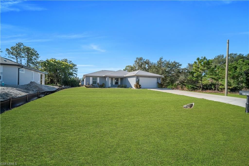 2617 53rd St W, Lehigh Acres, FL 33971 Photo