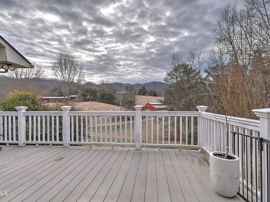Property Image 101