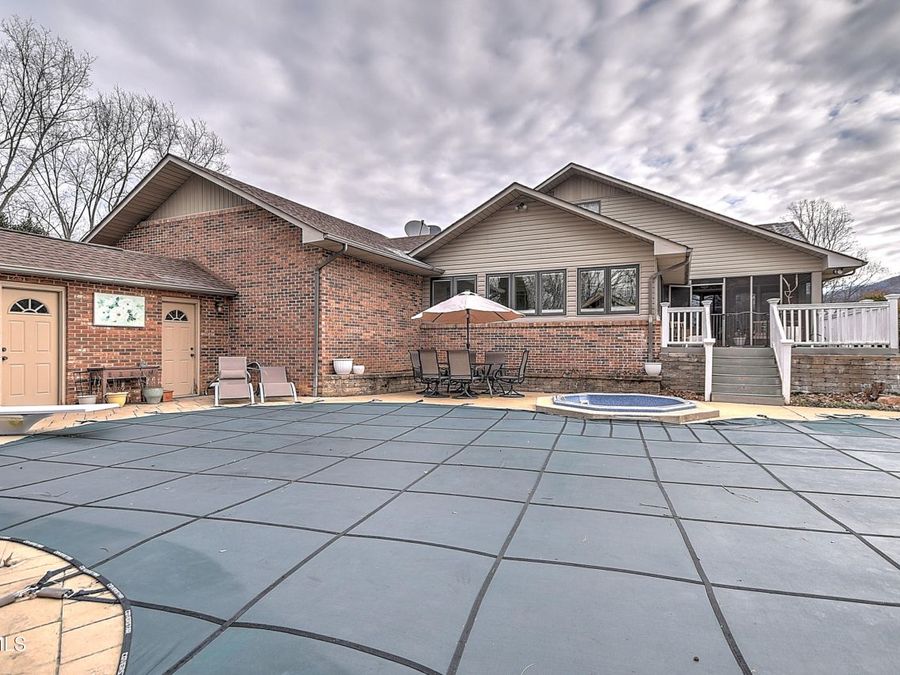 Property Image 105