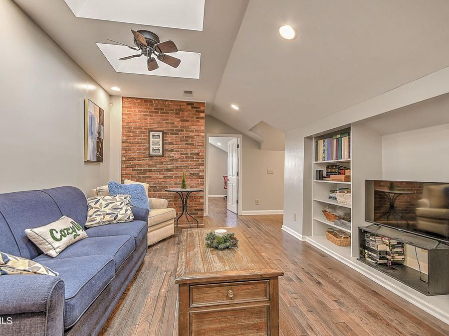 Property Image 63