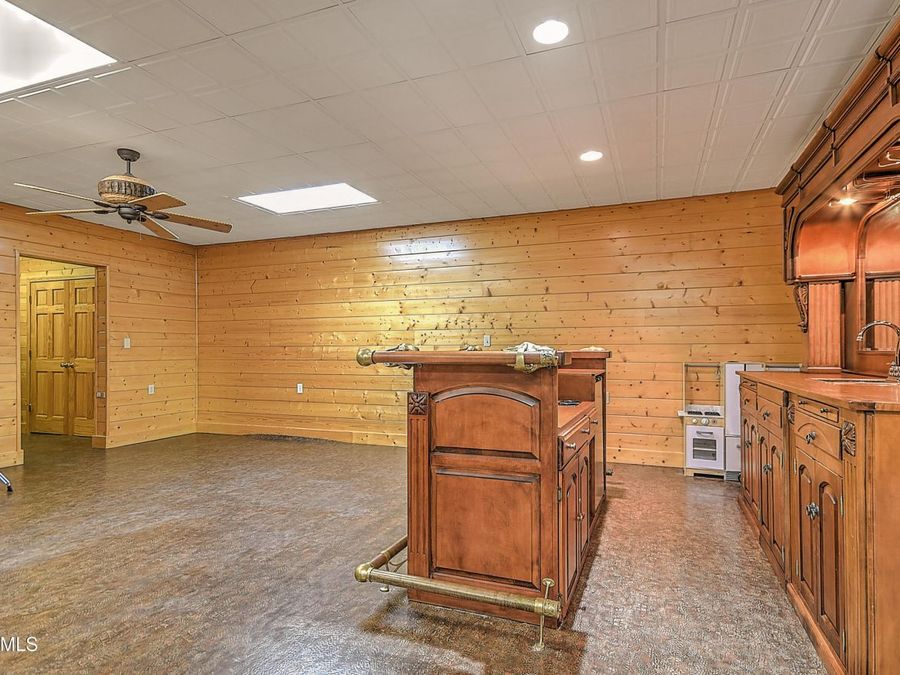 Property Image 81