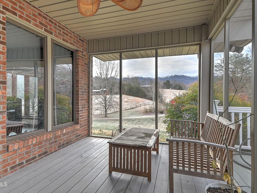 Property Image 98