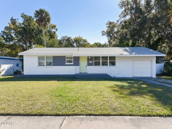 801 Madison Avenue, Daytona Beach, FL 32114