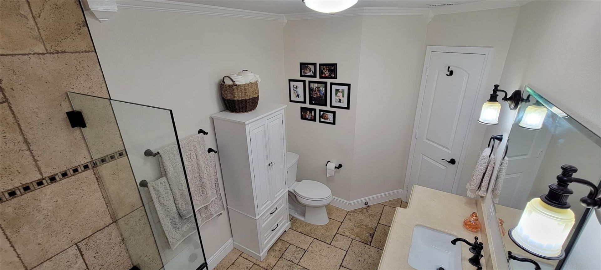 4153 NW 47th Terrace, Lauderdale Lakes, FL 33319 Photo