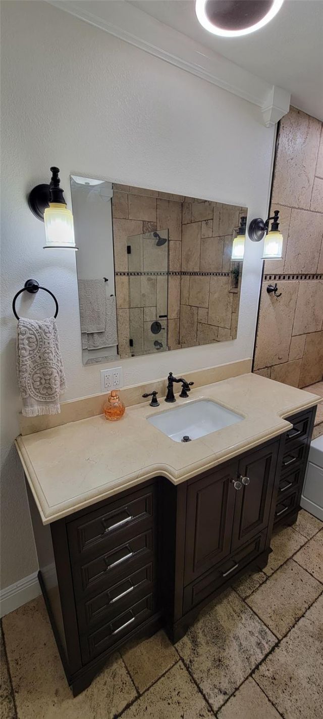 4153 NW 47th Terrace, Lauderdale Lakes, FL 33319 Photo