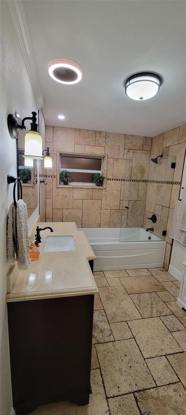 4153 NW 47th Terrace, Lauderdale Lakes, FL 33319 Photo