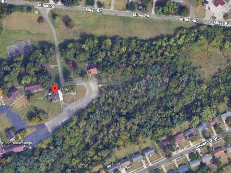 1805 Miles Road, Springfield Twp., OH 45231 Photo 1