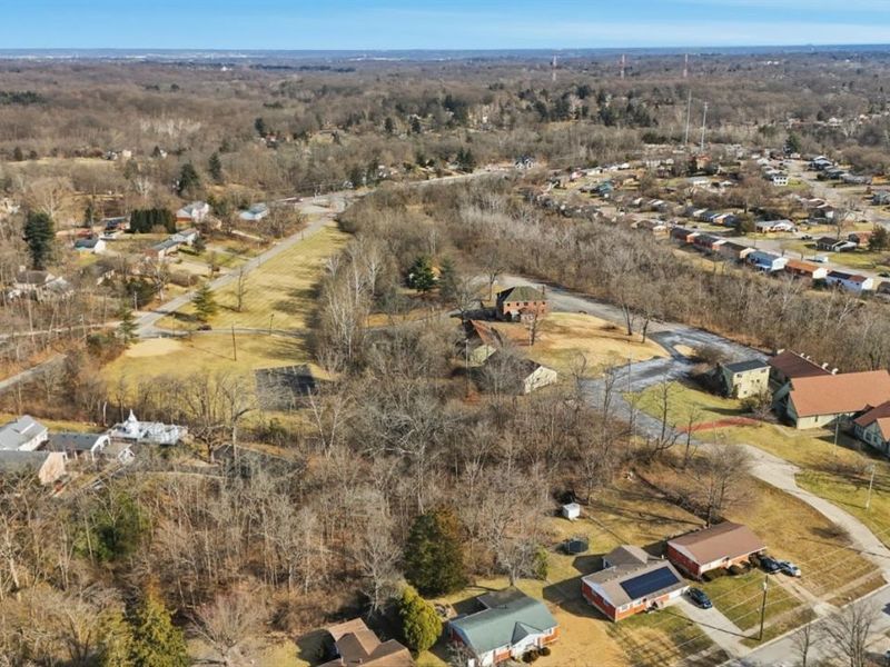 1805 Miles Road, Springfield Twp., OH 45231 Photo 7