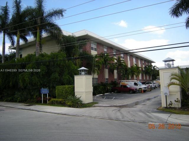 2424 SE 17th Cswy , Unit 114B, Fort Lauderdale, FL 33316 Photo