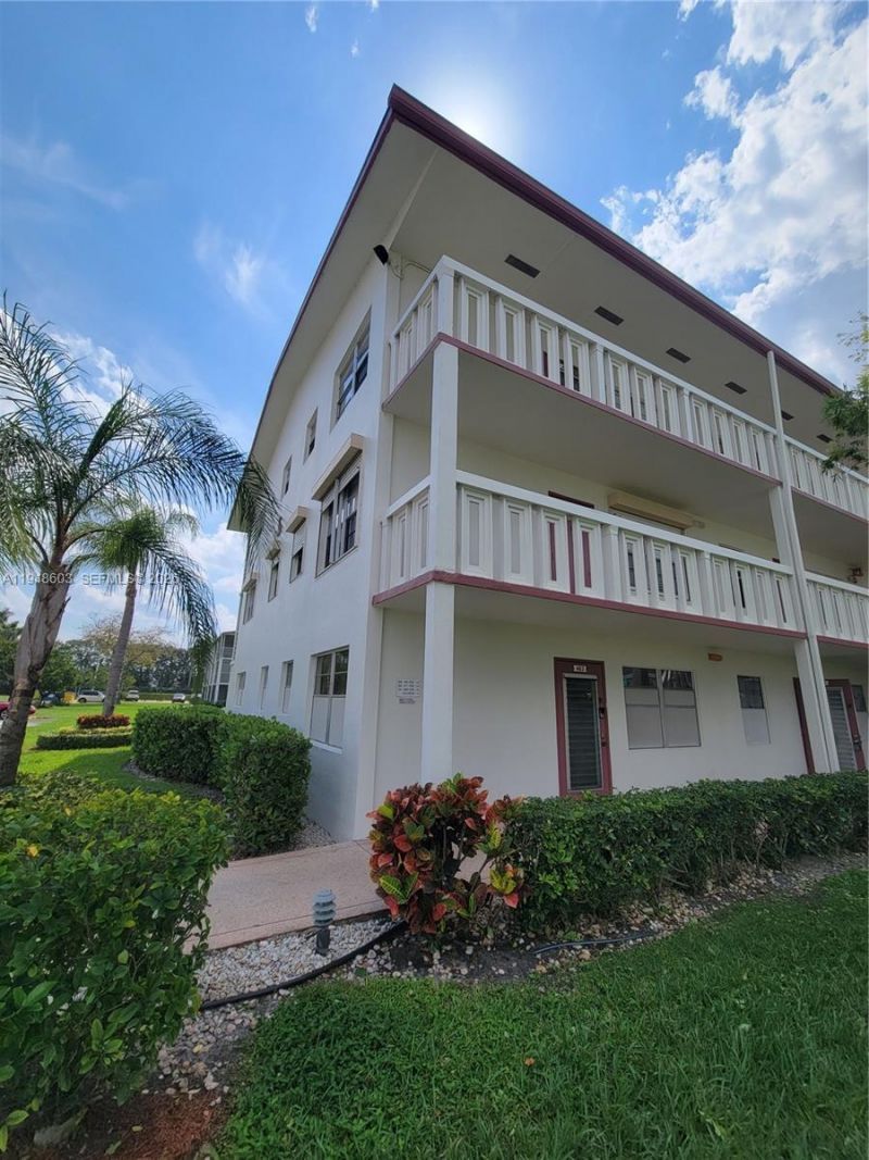 196 E Mansfield E, Unit 196, Boca Raton, FL 33434 Photo