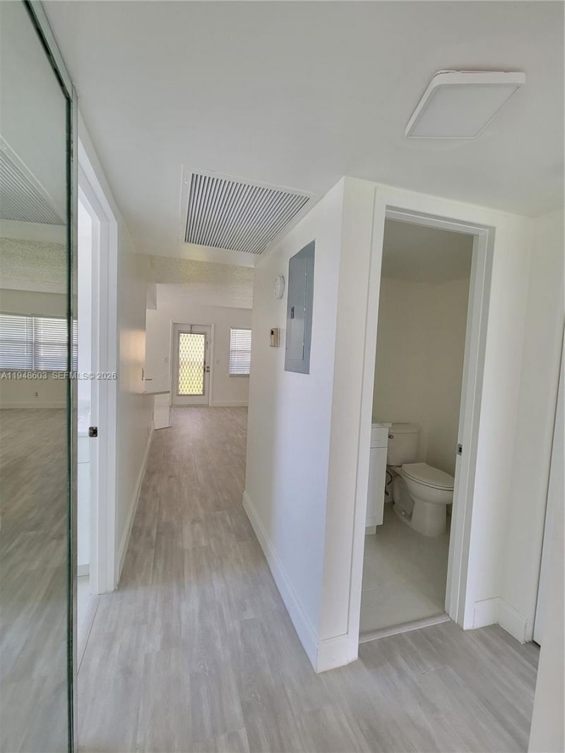 196 E Mansfield E, Unit 196, Boca Raton, FL 33434 Photo