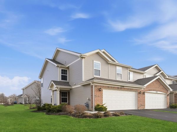 1145 Amber Drive, Cary, IL 60013