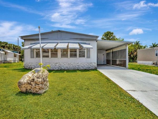 4072 74th Street N, Unit 395, Riviera Beach, FL 33404