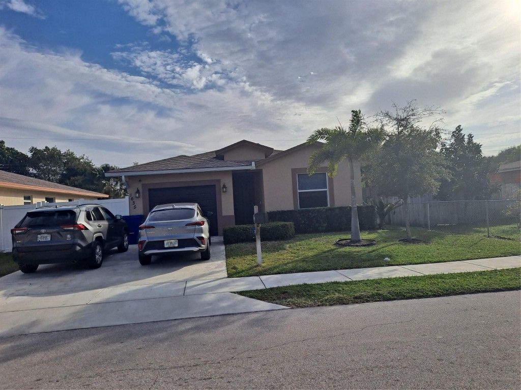 1635 W 15th Street, Riviera Beach, FL 33404 Photo