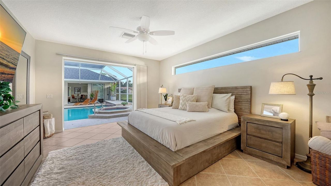 8117 Misty Oaks Boulevard, Sarasota, FL 34243 Photo