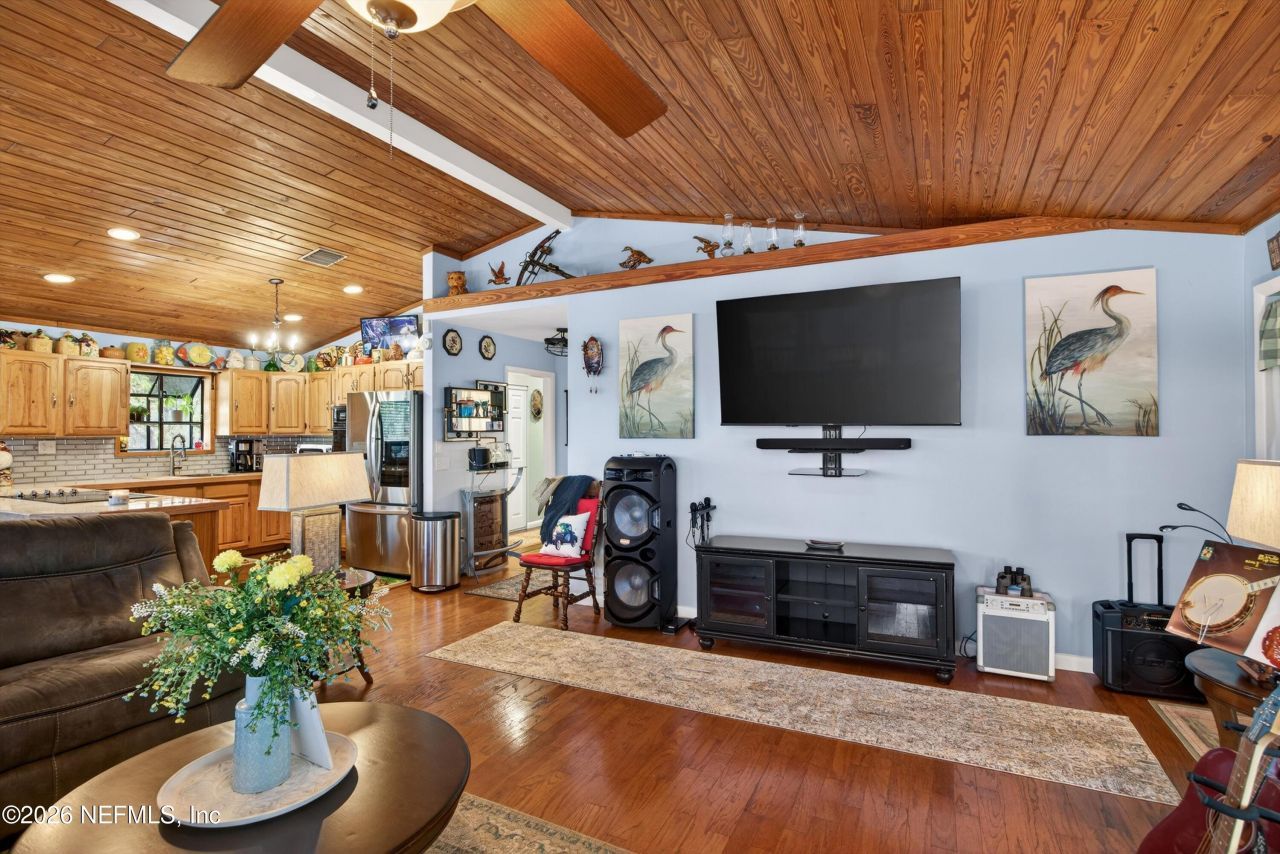 126 Palmetto Trail, Interlachen, FL 32148 Photo