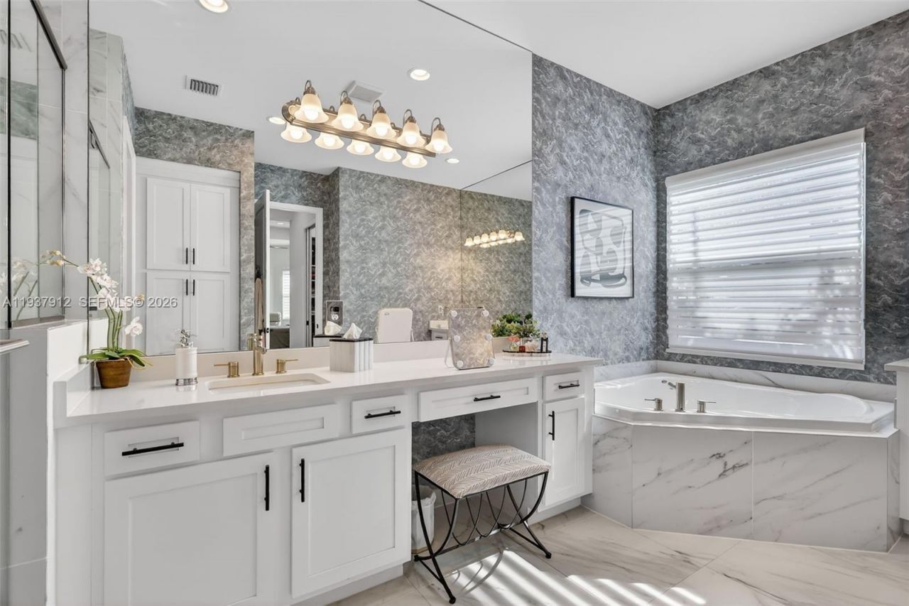 12024 SW Water Lily Ter, Port Saint Lucie, FL 34987 Photo