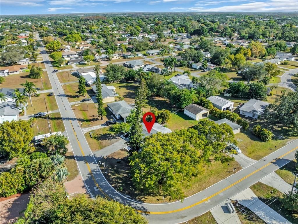 2114 Davis Blvd, Fort Myers, FL 33905 Photo