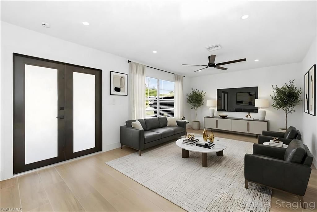2114 Davis Blvd, Fort Myers, FL 33905 Photo