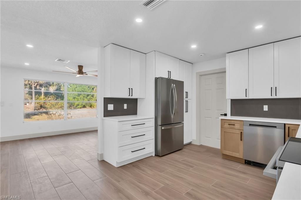 2114 Davis Blvd, Fort Myers, FL 33905 Photo