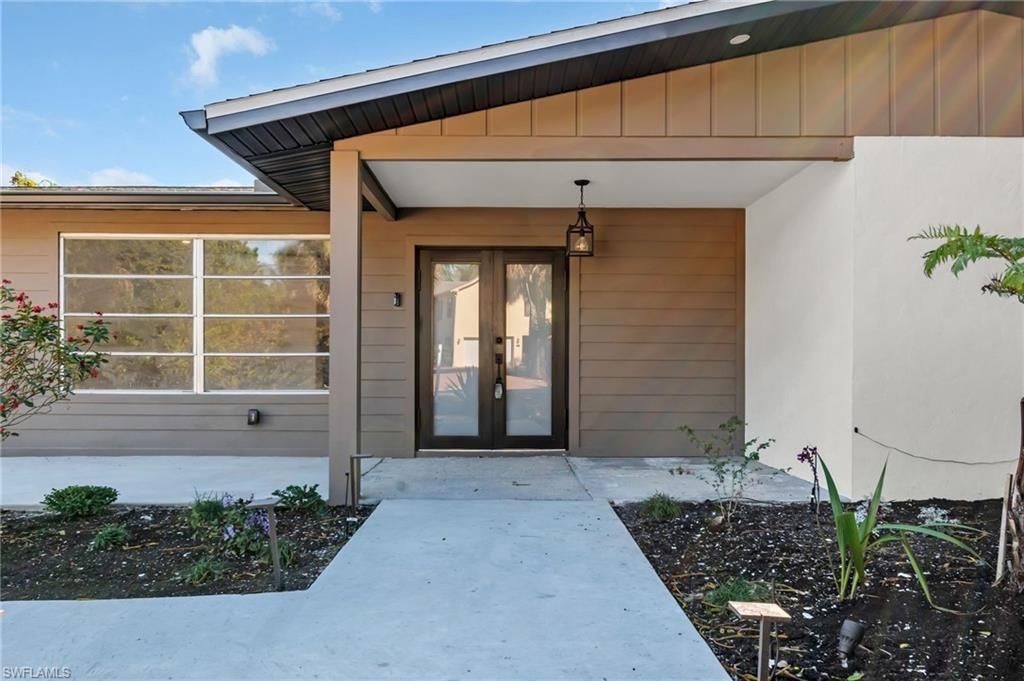 2114 Davis Blvd, Fort Myers, FL 33905 Photo